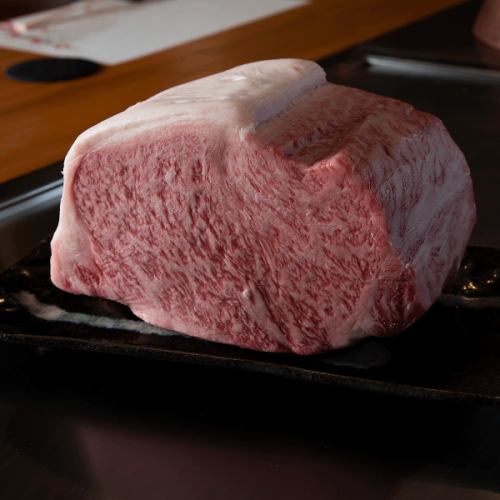 Japanese black beef A5 rank sirloin steak