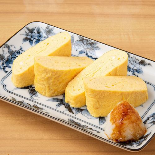 [A bar staple] Dashi-maki Tamago (Japanese rolled omelet)
