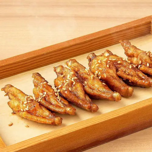 Fried chicken wings [Nagoya specialty] (1 piece)