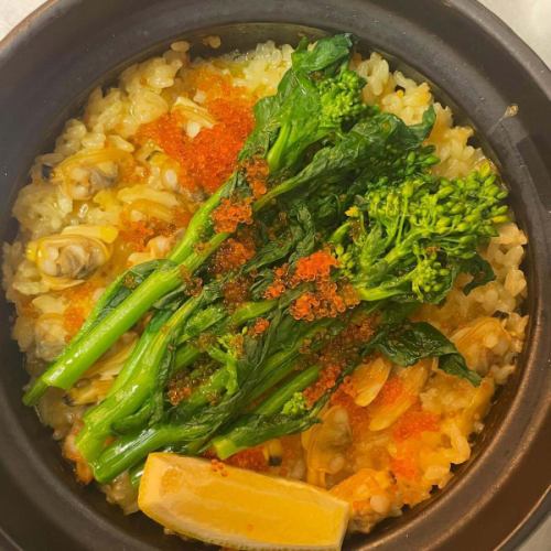 Rape blossom and clam clay pot paella delivered directly from Saito City, Miyazaki Prefecture.
It's a spring-like masterpiece ♪
Pasta made with rape blossoms will also be available for lunch.
We are waiting for you to visit us ♪

————————————————————
⁡ Italian restaurant converted from a house
arte Tomoaki
lunch ▷ 11:30-14:30
dinner ▷ 17:30-22:30
Closed ▷ Tuesdays and Wednesdays ⁡ ————————————————————
#Dinner #Lunch #Hino #Italian #Rape blossoms