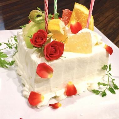 【記念日】乾杯酒+ボトルワイン+ホールケーキ!メインに牛ステーキ、バーニャカウダ等全6品5800円