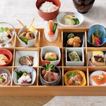 平日ランチ限定！和洋箱膳