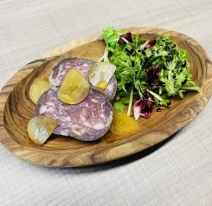 Macereria-style fresh salami