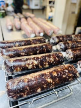 【祝日営業のご案内】