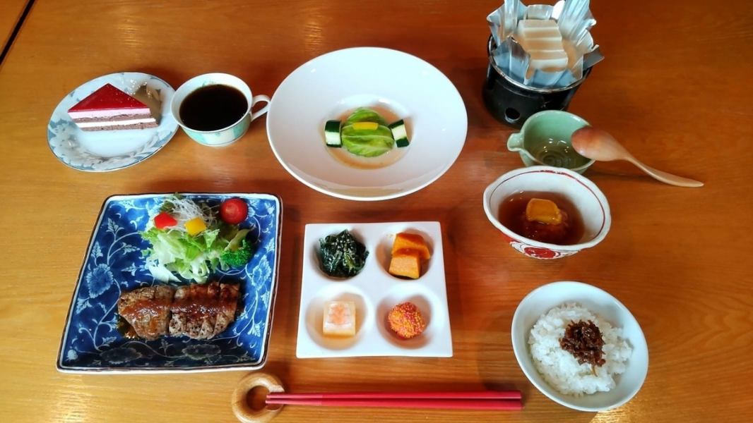 【季節のランチ】