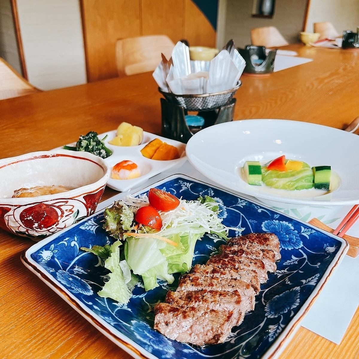 季節の食材を使ったランチは当店のイチオシメニューです！