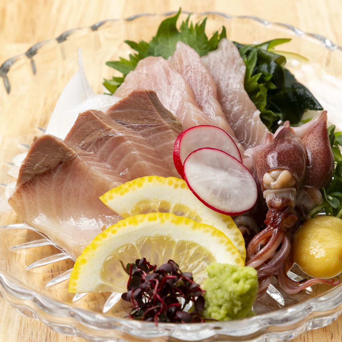 季節の食材を使った旬のつまみを多数ご用意しております。