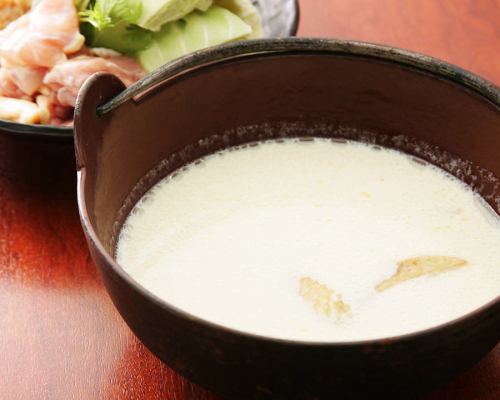 [Additional mizutaki] Cloudy soup