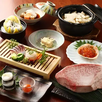 盡情享受奢華的冬季料理！ “河之音懷石料理套餐”，內含2.5小時的高級暢飲，現價僅需¥9,400 → ¥7,500！