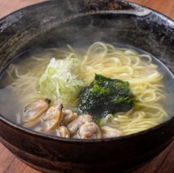 Shellfish soup ramen