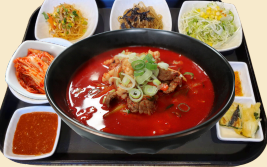 ユッケジャンラーメン/海鮮チャンポンメン　各