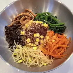 朝鮮族伝統のビビンバ