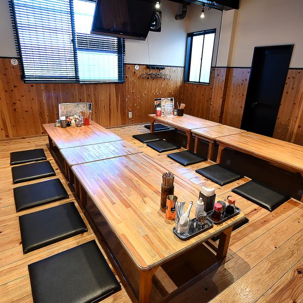[For drinking parties and banquets ◎ Spacious tatami mat seats] The second floor of our shop is tatami mat seats ♪ It is a spacious space that is safe for large groups, so drinking parties and banquets, There is no doubt that you will be active in various scenes such as welcome and farewell parties ◎ We have a course with all-you-can-drink at dinner, so we are waiting for you to use it together!