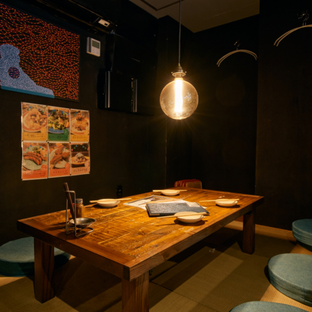 ≪Tatami-style seating available≫ We have a small raised area for 6 people.Recommended for small parties and families.