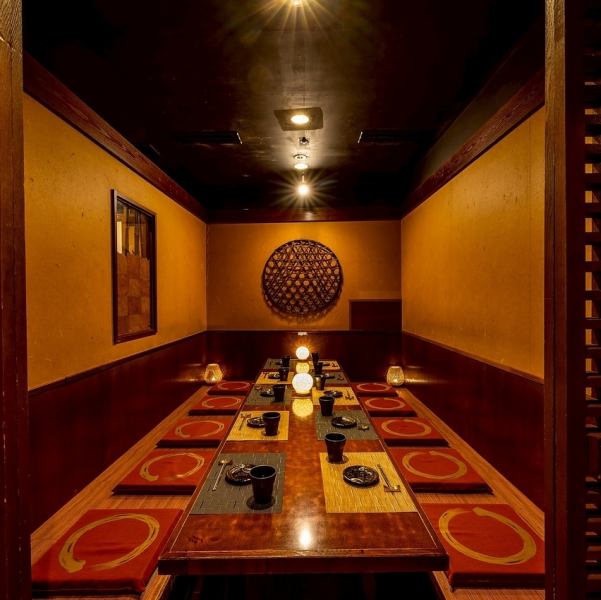 ゆったりとくつろぎながらおいしい郷土料理や当店自慢の鍋料理や創作和食を楽しめる当店へ、是非一度足をお運びください！20名様以上のご宴会は勿論、団体様なら営業時間外でも対応できる場合がございます♪まずはお気軽にお問い合わせください！