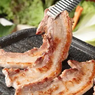名物　サムギョプサル　1人前　