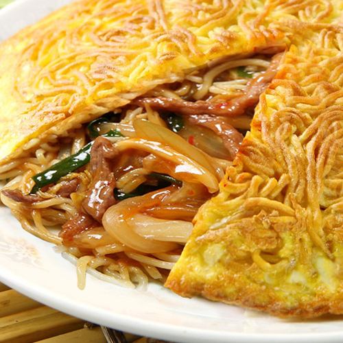 大人気！梅蘭焼きそば！