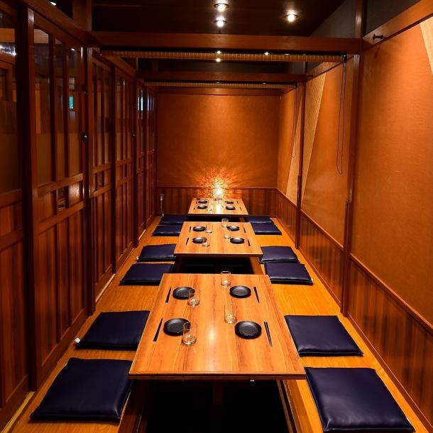 For large banquets, we recommend the private tatami room, which can accommodate around 40 people!The private room has a relaxing Japanese-style atmosphere, so you can enjoy the party without worrying about the other guests. Please leave your banquet to us! Courses start from 3,000 yen ◎ Lunch is by reservation only ♪