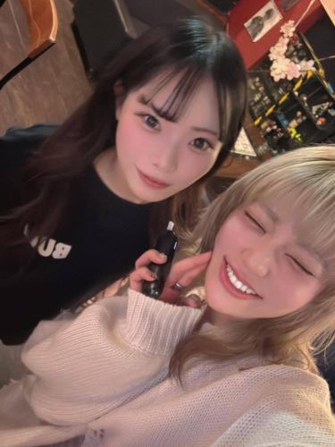 🎤✨ダーツバー ブルで盛り上がろう！✨🎤 
カラオケ完備で友達とワイワイ歌いまくれるよ🎶 おしゃれな空間でダーツも楽しめて、夜がもっと楽しくなること間違いなし💃💕 仕事帰りや週末の遊びにピッタリ！みんなで歌って踊って最高の思い出作ろう🥳🎉 

Come to Darts Bar Bull and sing your heart out! 🎤🎶 Karaoke & darts in a stylish space make your night unforgettable✨ Perfect for girls’ night or just chilling after work💖 Let’s have fun and make memories together! 🎉🎯

#ダーツバー
#片町ダーツ
#金沢ダーツ
#石川ダーツ
#片町ナイトライフ
#金沢ナイトライフ
#ダーツ好き
#友達とダーツ
#ダーツ上達
#ダーツ初心者
#金沢バー
#片町バー
#ダーツコミュニティ
#ダーツ女子
#ダーツ男子
#ダーツ練習
#金沢喫煙
#片町喫煙
#金沢スポーツバー
#片町で遊ぶ
#金沢の夜