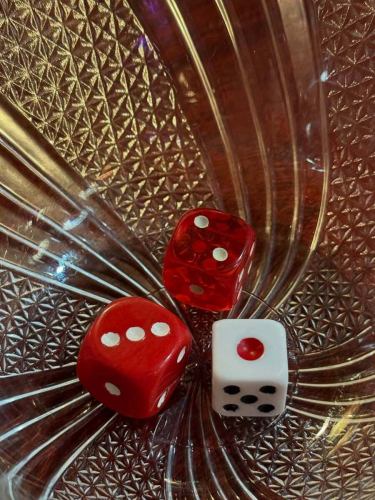 こんばんは！ダーツバーBULLです！

段々と寒くなってきましたね、、、⛄️
毛布に今すぐくるまりたいひびきです！

明日はポッキーの日!!!!
皆さんポッキーの準備はできていますか？？？
ポッキーの日と言えばシェアハピダンス🩰🤍

みなさんもポッキー食べてシェアハピしましょー！！！

#ダーツバーブル
#ダーツバー
#片町ダーツ
#金沢ダーツ
#石川ダーツ
#片町ナイトライフ
#金沢ナイトライフ
#ダーツ好き
#友達とダーツ
#ダーツ上達
#ダーツ初心者
#金沢バー
#片町バー
#ダーツコミュニティ
#ダーツ女子
#ダーツ男子
#ダーツ練習
#金沢喫煙
#片町喫煙
#金沢スポーツバー
#片町で遊ぶ
#金沢の夜