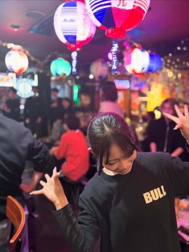 Good evening, this is Darts Burble!!
November is over and it's finally December!!🥹🥹
The end-of-year party season has arrived!! Is there anything you wanted to forget this year??
There are so many memories that it feels like New Year's Eve will come while I'm looking back on the past year 😆😆
There are lots of events in December, including year-end parties, Christmas, and New Year's Eve! Let's make the most of the last month before we head to 2026!
#DartsBurble
#darts bar
#KatamachiDarts
#Kanazawa Darts
#Ishikawa Darts
Katamachi Nightlife
Kanazawa Nightlife
I like darts
Darts with friends
Improve your darts skills
Darts beginner
Kanazawa Bar
Katamachi Bar
Darts Community
Darts Girls
Boys' Darts
Darts practice
Kanazawa Smoking
Katamachi Smoking
Kanazawa Sports Bar
Have fun in Katamachi
Kanazawa Night