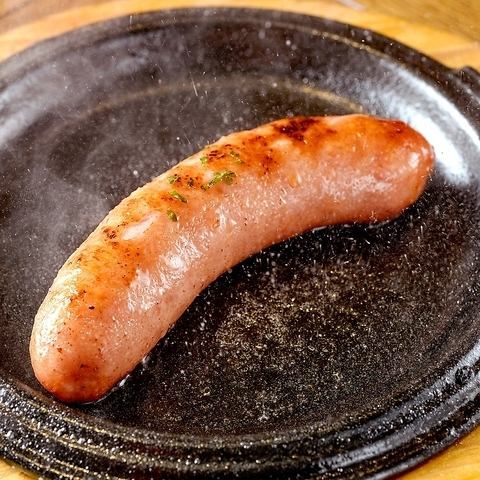 1 grilled extra-thick sausage
