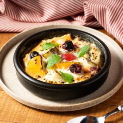 Fruit custard gratin