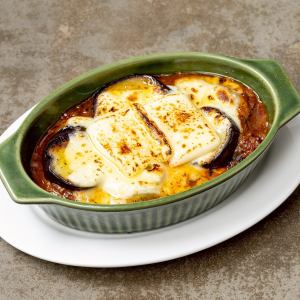 ナスとほうれん草ニョッキの黒毛和牛ミートグラタン