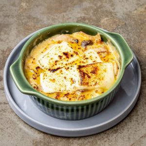 4種きのことポルチーニクリームのマカロニグラタン