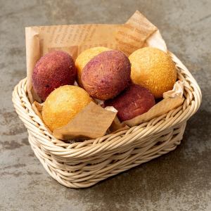 のびーるチーズボール2種盛り