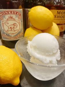 本日のジェラート (瀬戸内レモン)
