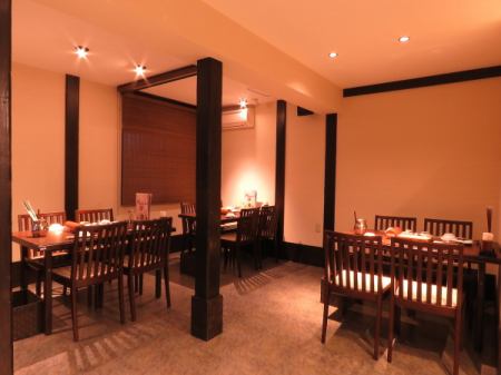 [1F table seat] 4 people table x 6! Various layouts available for 2 to 24 people OK!