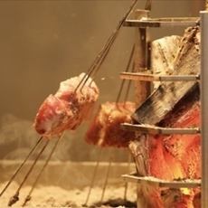 【人気No.1の食べ放題】炉端串焼き盛り合わせ食べ放題など全7品+2h飲放付4000円⇒3000円