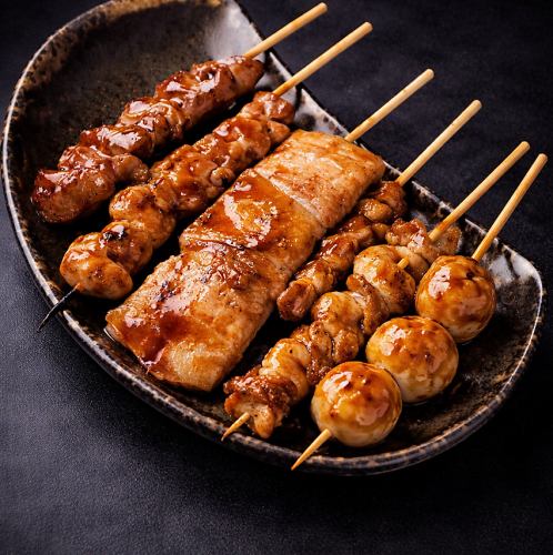 Assorted grilled skewers (5 skewers)