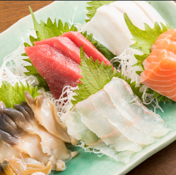 港町ならではの鮮魚を贅沢に味わう料理