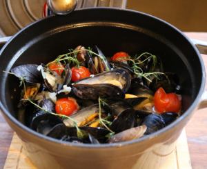 Mussels white wine steamed