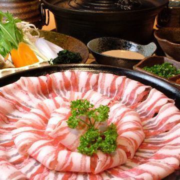 【すき焼きorしゃぶしゃぶ】特選豚★冨コース2300円