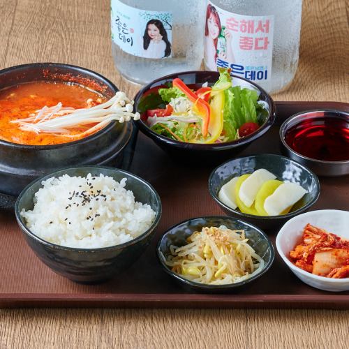 享受正宗的韩国料理♪