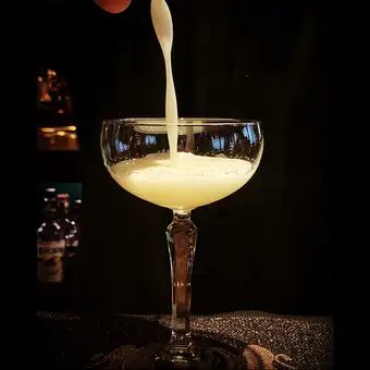 自慢のドリンクを愉しみください。