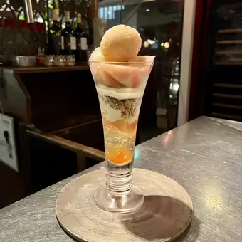 【平日限定】蔵王牛のステーキフリット、季節のパフェコース