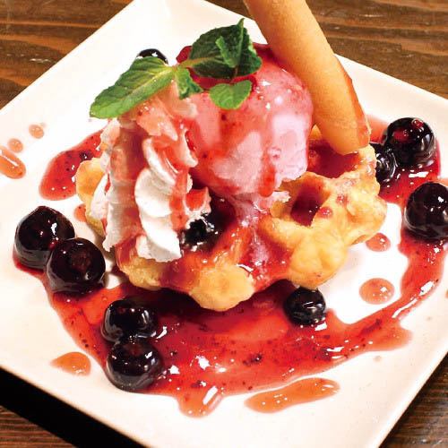 Waffle berry berry berry