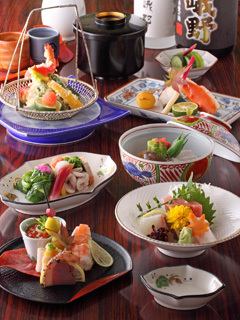 【新宿西口で30年!!】老舗・嵯峨野オススメ2H飲放付コース5000円(税込)/6000円(税込)