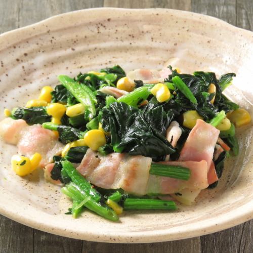 ほうれん草のバター炒め