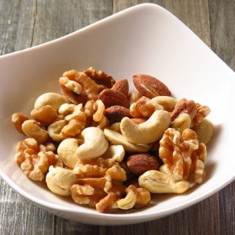 ミックスナッツ