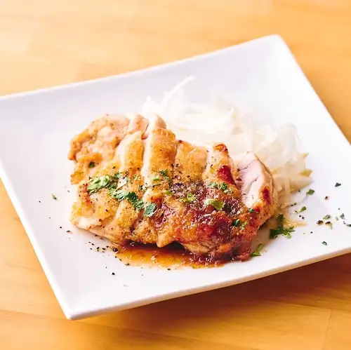 鶏モモ肉ステーキパリパリ焼き