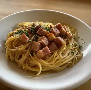 木の子とベーコンのペペロンチーノ
