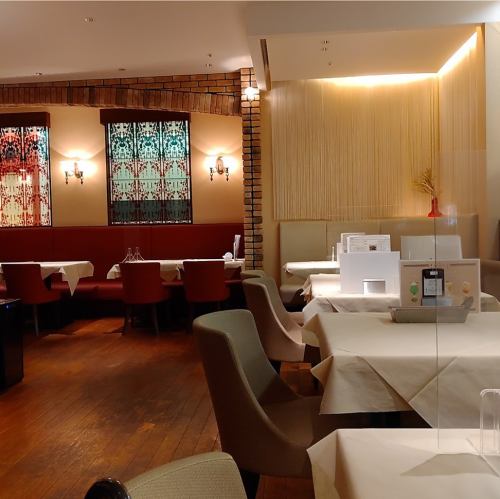 The interior of the store has a calm atmosphere!