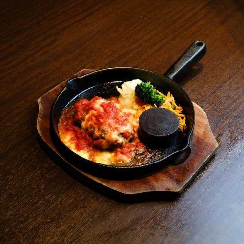 *Tomato mozzarella hamburger (single item)