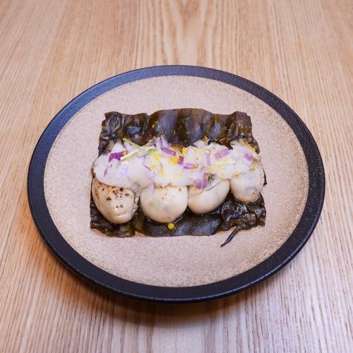 牡蠣の昆布締め焼き