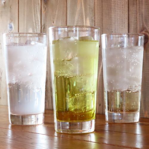 【充满冲绳风情的各种酸味饮料】